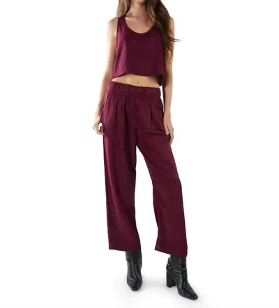 LES TIEN PENNY PLEAT FRONT PANTS IN MULBERRY
