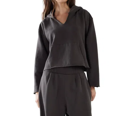Les Tien Rachel Raw Crop Hoodie Top In Vintage Black