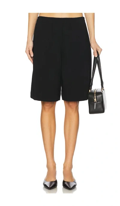 Leset Arielle City Short In Black