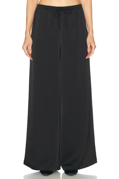 Leset Barb Baggy Pant In Black
