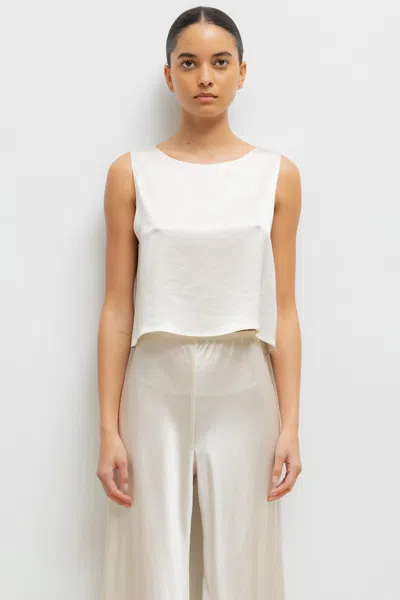 Leset Barb Crop Sleeveless Crew In White