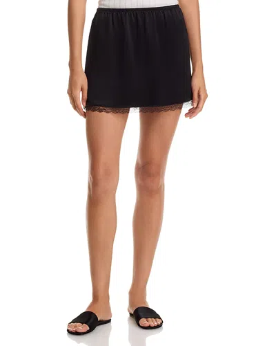 LESET BARB LACE MINI SKIRT