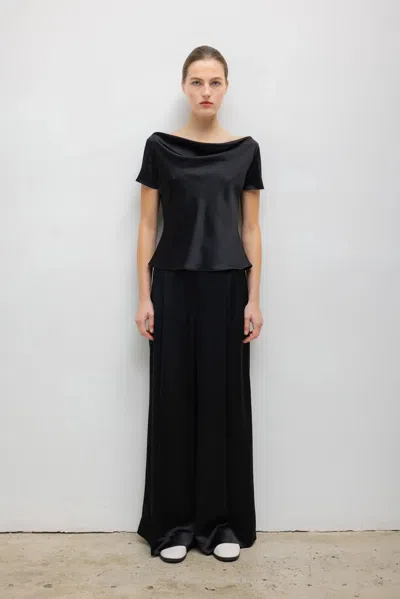 Leset Barb Pleated Trouser In Black