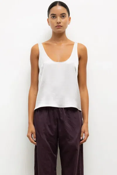 Leset Barb Scoop Tank In White