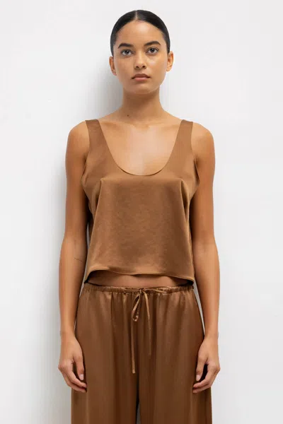 Leset Barb Scoop Tank In Henna