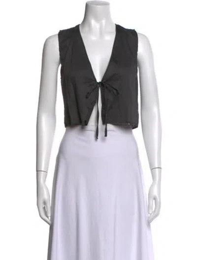 Pre-owned Leset V-neck Sleeveless Crop Top In White
