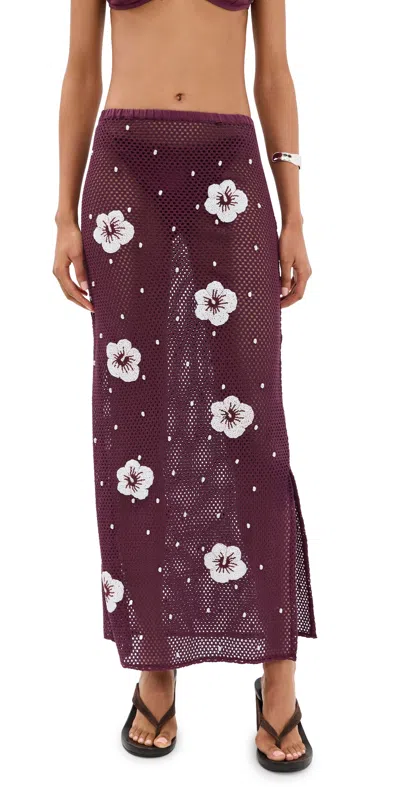 Leslie Amon Treasure Hibiscus Skirt Deep Red/white