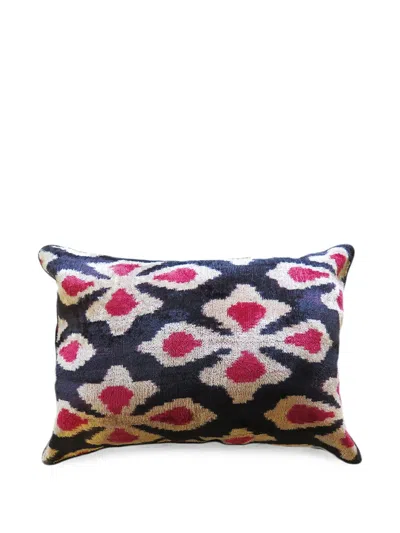 Les-ottomans Ikat-print Cushion In Blue