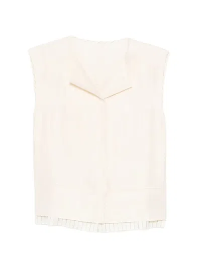 Less V-neck Sleeve Vest In Neutral