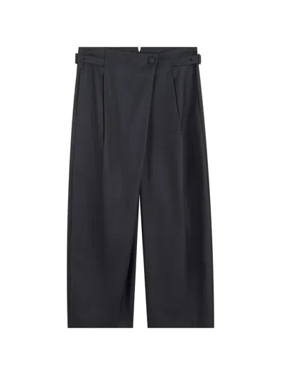 Less Hose Mit Weitem Bein In Black