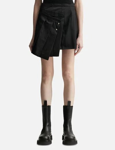 Lesugiatelier Fold-detail Pleats Mini Skirt In Black