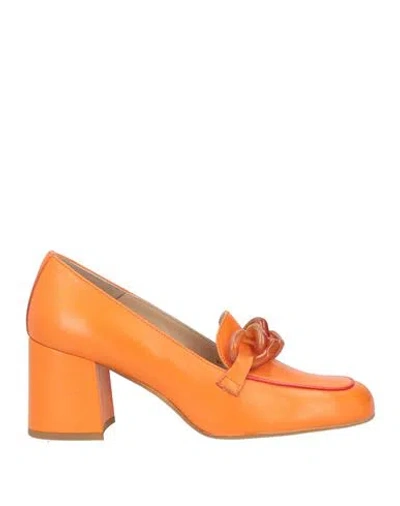 Les:venues Woman Loafers Orange Size 6 Leather