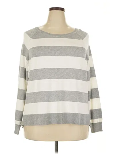 Pre-owned Lety & Me Pullover Sweater In Silver