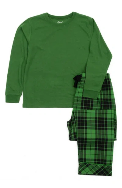 Leveret Kids Flannel Printed Holiday Pajama Set In Green