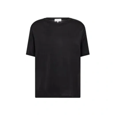 Levete Room Fred 1 Round Neck T-shirt In Black