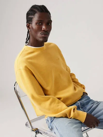 Levi's Authentic Crewneck Sweatshirt In Ochre