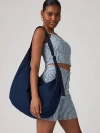 Levi's Brooklyn Xl Shoulder Bag In Dark Blue