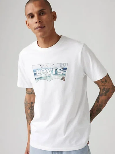 Levi's Classic Graphic T-shirt In White