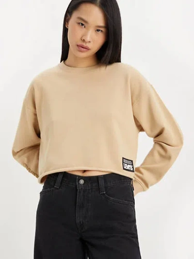 Levi's Graphic Carla Raw Cut Crewneck Sweatshirt In Warm Sand