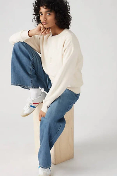 Levi's Graphic Heritage Crewneck Sweatshirt In White