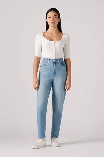 Levi's High Waisted Mom Jeans In Blue