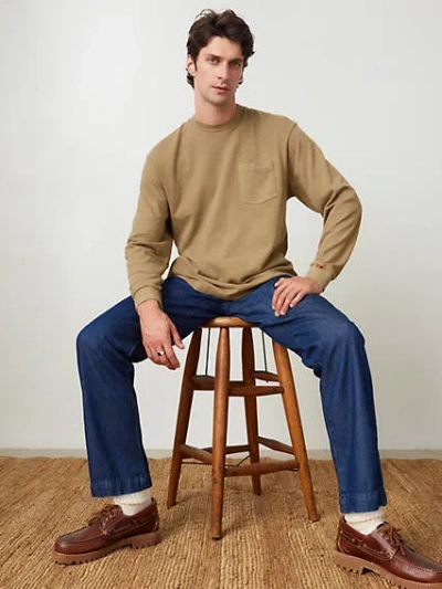 Levi's Long Sleeve Authentic Pocket T-shirt In Ermine