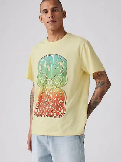 Levi's Relaxed Fit Short Sleeve Graphic T-shirt In Concept Dream Double Cream