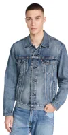 Levi's Buttoned-up Denim Trucker Jacket In Skyline Trucker