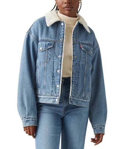 LEVI'S WOMEN'S 90S DENIM TRUCKER JACKET WITH SHERPA LINING