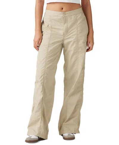 Levi's Women's Cotton Mid-rise Baggy Parachute Pants In White Pepper