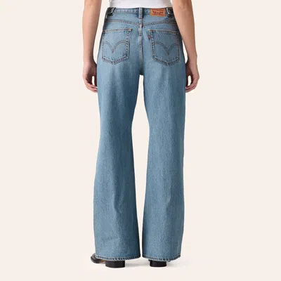Levi 's Women's Cinch Light Wash Relaxed Fit Wide Leg Jeans In Stonewash Blue