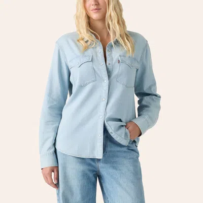 Levi 's Women's Evans Light Wash Denim Long Sleeve Pearl Snap Shirt In Blue