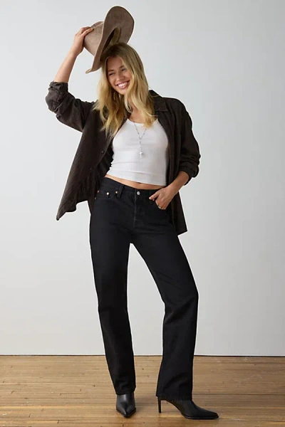 LEVI'S 501 '90S JEAN IN RINSED BLACKTOP/BLACK, WOMEN'S AT URBAN OUTFITTERS