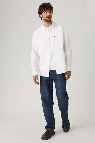 Levi's 568 Loose Straight Jeans In White
