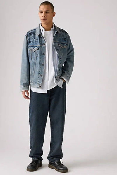 Levi's 568 Loose Straight Jeans In Blue