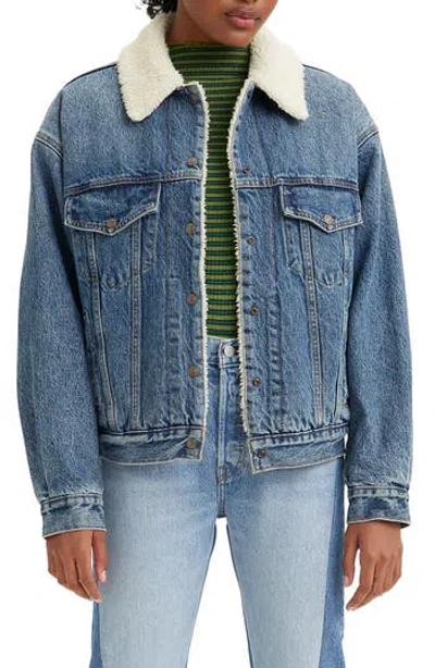 Levi's® '90s High Pile Fleece Lined Denim Trucker Jacket In Blue