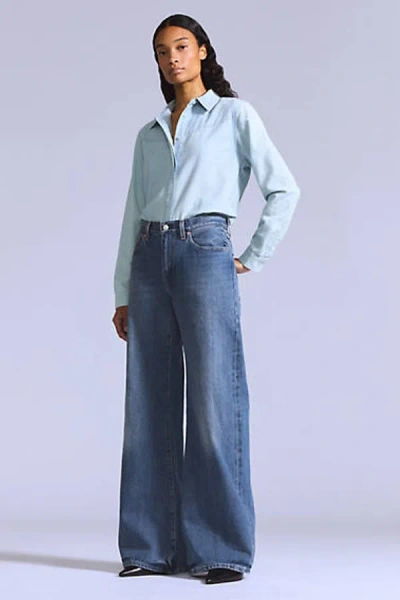 Levi's Blue Tab Carve Jeans