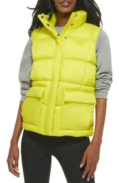 Levi's® Box Quilted Vest In Acidic Lemon