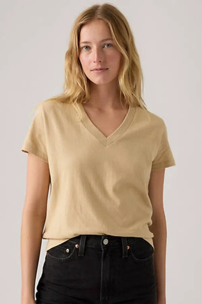 Levi's Boxy V Neck Tee In Brown