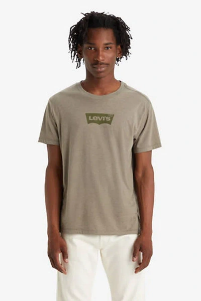 Levi's Classic Graphic Tee In Brown