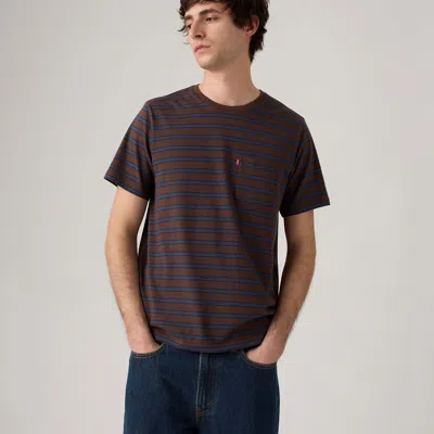 Levi's Classic Pocket T-shirt In Brown