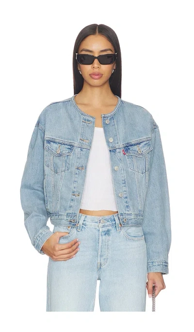 Levi's Collarless Shrunken 90s Trucker In Blue