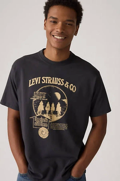 Levi's Graphic Vintage Fit Tee In Black