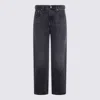 Levi's Jeans Take A Hint In Black