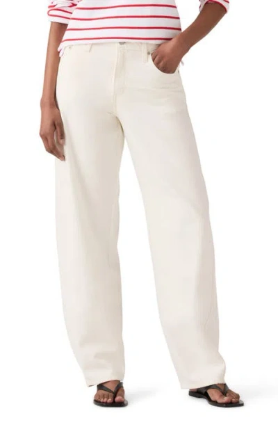 Levi's Baggy Dad Barrel Jeans In White