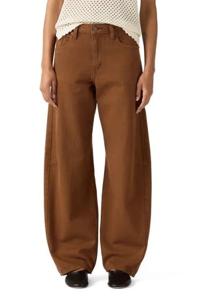 Levi's Baggy Dad Barrel Leg Jeans In Brown