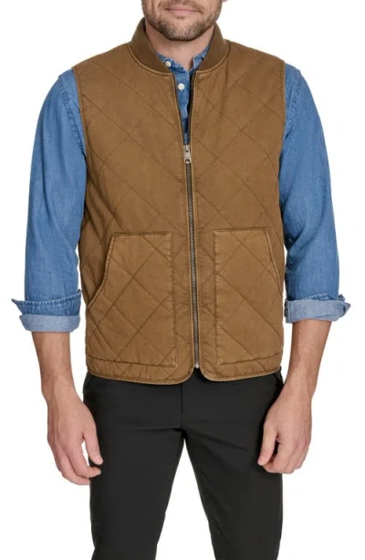 Levi's Diamond Quilted Workwear Vest In Brown