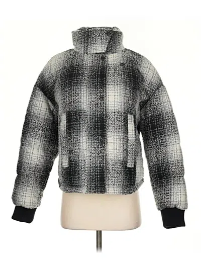 Pre-owned Levi's Jacket In Gray