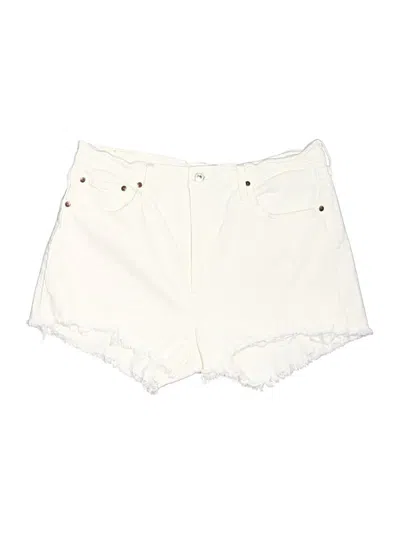 Pre-owned Levi's Shorts In Ivory