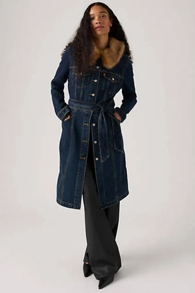 Levi's Longline Fur Trucker Jacket In Blue